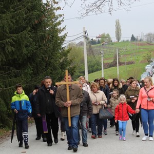 Križni put u Župi svetog Lovre u Vivodini